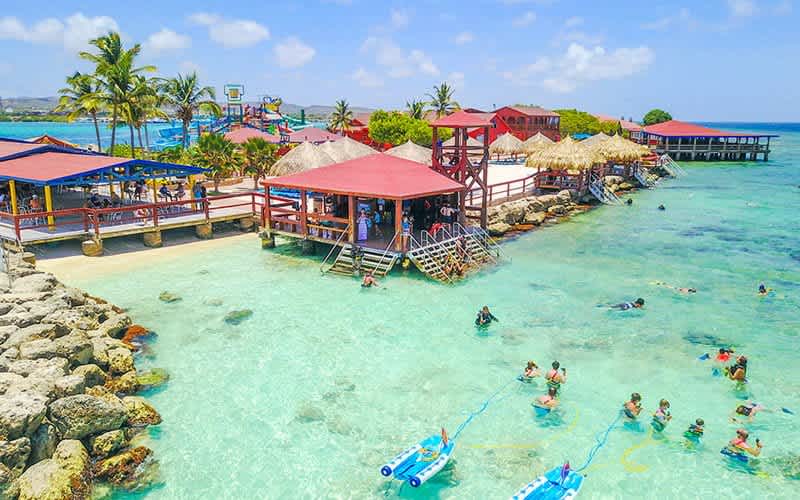 De-Palm-Adasi-Aruba